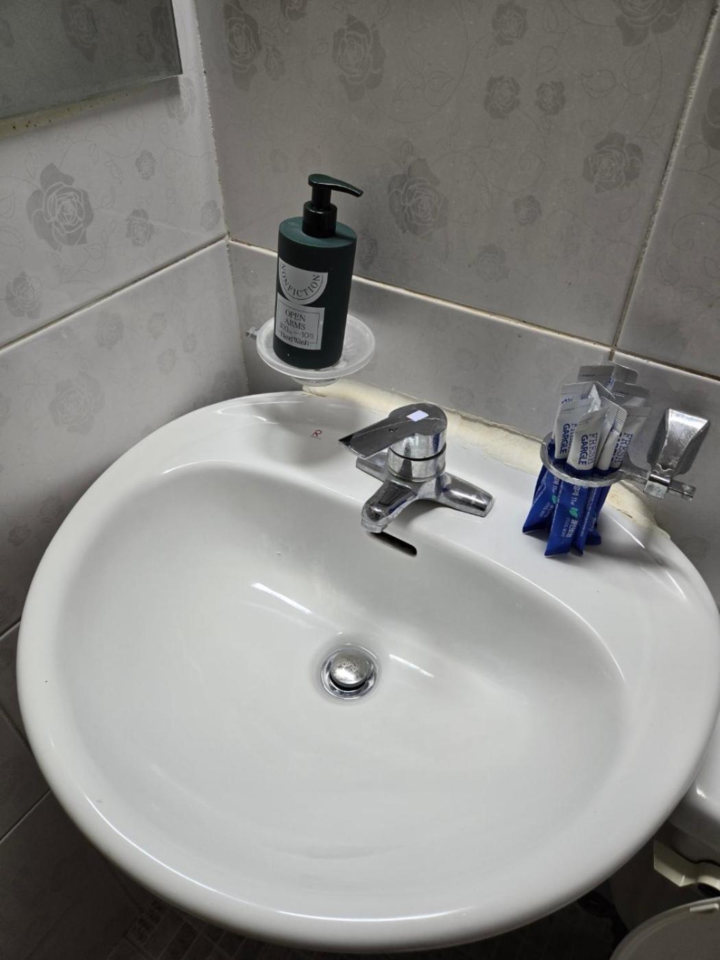 Apartment 3 Min Walk From Line 9 Seonyudo Station 2
