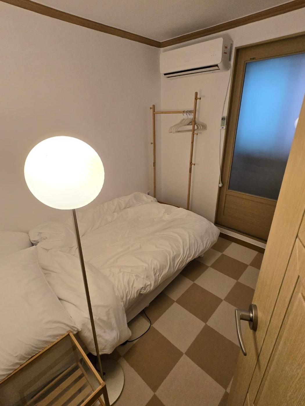 Apartment 3 Min Walk From Line 9 Seonyudo Station 2 *